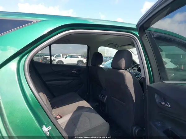 2GNAXTEX9J6164001 2018 CHEVROLET EQUINOX - Image 8