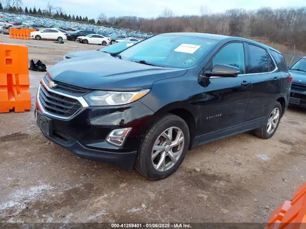 2GNAXTEX9J6219451 2018 CHEVROLET EQUINOX - Image 2