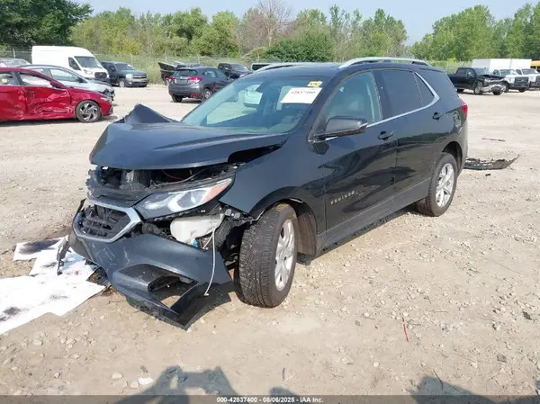 2GNAXTEX9J6235262 2018 CHEVROLET EQUINOX - Image 2