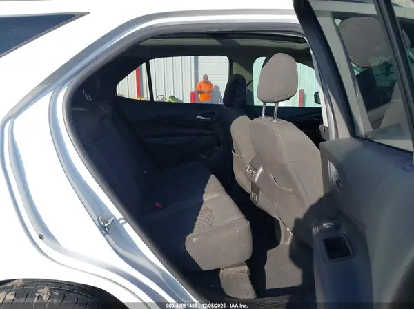 2GNAXTEXXJ6240499 2018 CHEVROLET EQUINOX - Image 8