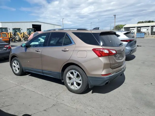 2GNAXTEXXJ6249560 2018 CHEVROLET EQUINOX - Image 2
