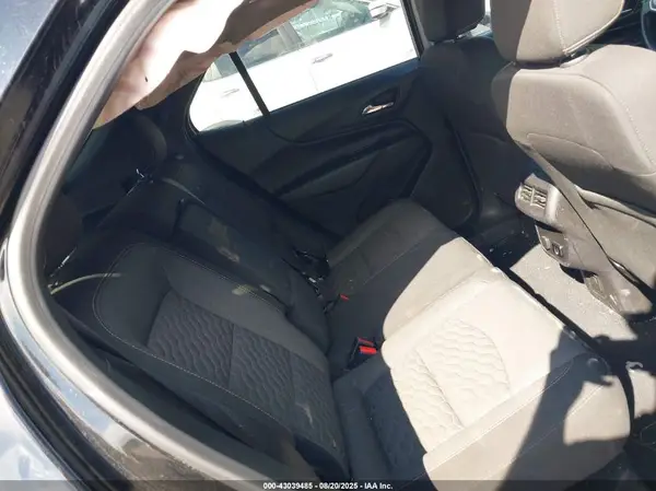 2GNAXTEXXJ6250885 2018 CHEVROLET EQUINOX - Image 8