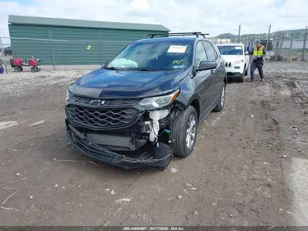 2GNAXUEV0K6108261 2019 CHEVROLET EQUINOX - Image 2