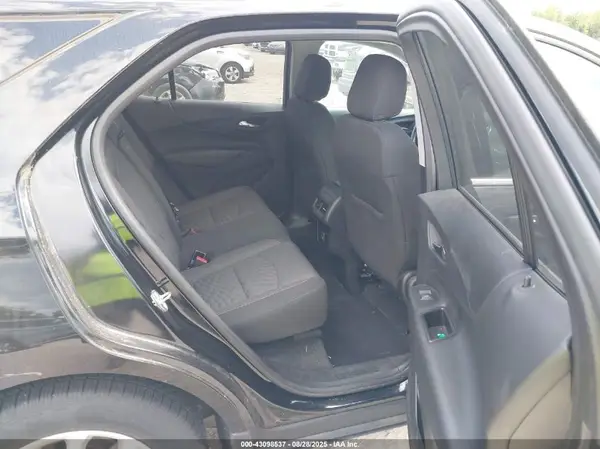 2GNAXUEV0K6112052 2019 CHEVROLET EQUINOX - Image 8