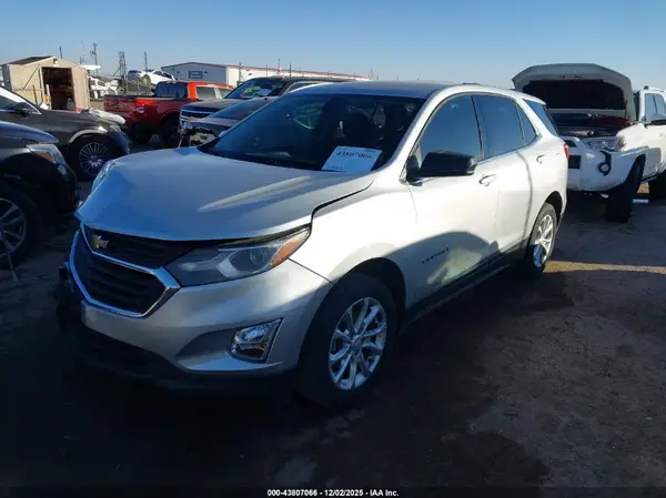 2GNAXUEV0K6153670 2019 CHEVROLET EQUINOX - Image 2