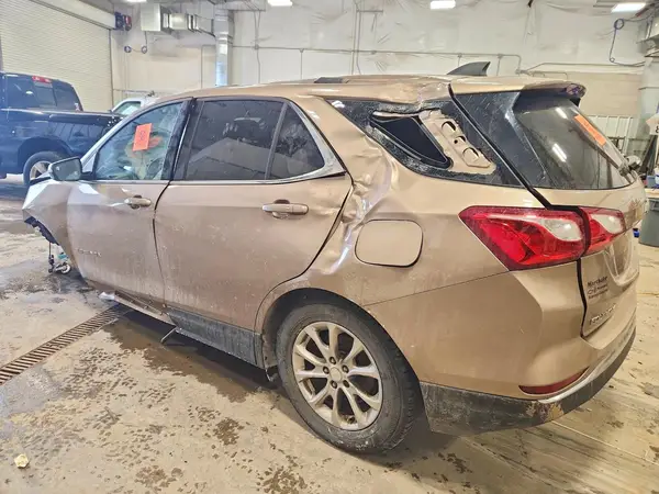 2GNAXUEV0K6164765 2019 CHEVROLET EQUINOX - Image 2