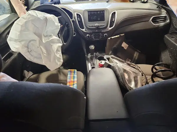2GNAXUEV0K6164765 2019 CHEVROLET EQUINOX - Image 8