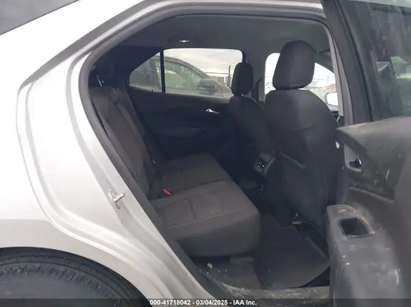 2GNAXUEV0K6175541 2019 CHEVROLET EQUINOX - Image 8