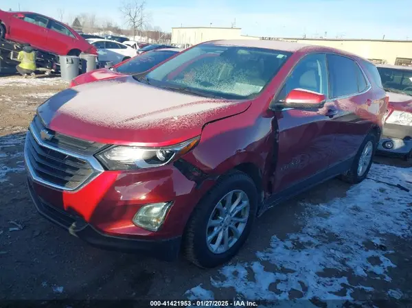 2GNAXUEV0K6179976 2019 CHEVROLET EQUINOX - Image 2