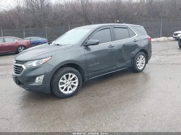 2GNAXUEV0K6186555 2019 CHEVROLET EQUINOX - Image 2