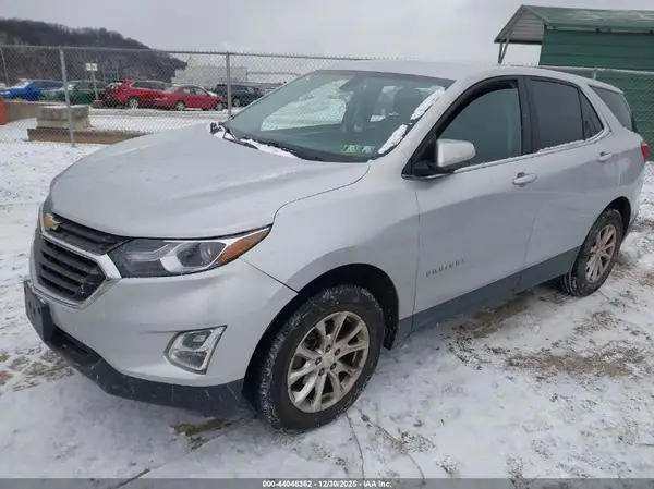 2GNAXUEV0K6258113 2019 CHEVROLET EQUINOX - Image 2