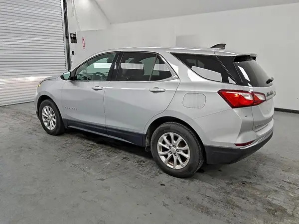 2GNAXUEV0L6206580 2020 CHEVROLET EQUINOX - Image 2