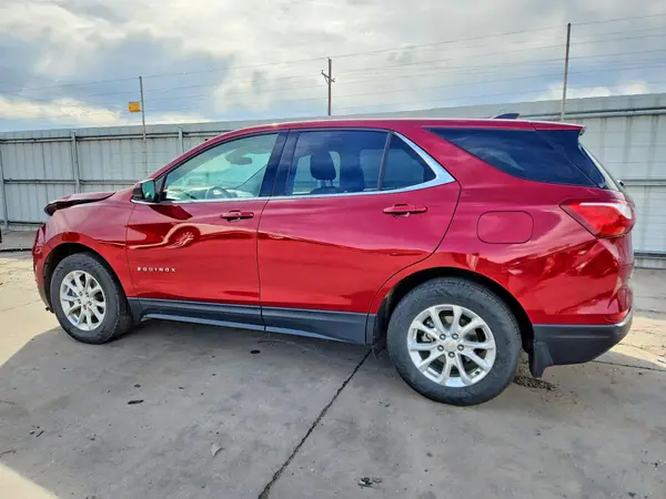 2GNAXUEV0L6267220 2020 CHEVROLET EQUINOX - Image 2