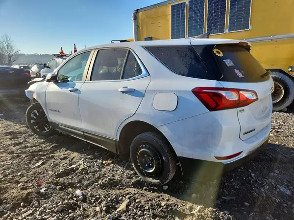 2GNAXUEV0M6103046 2021 CHEVROLET EQUINOX - Image 2