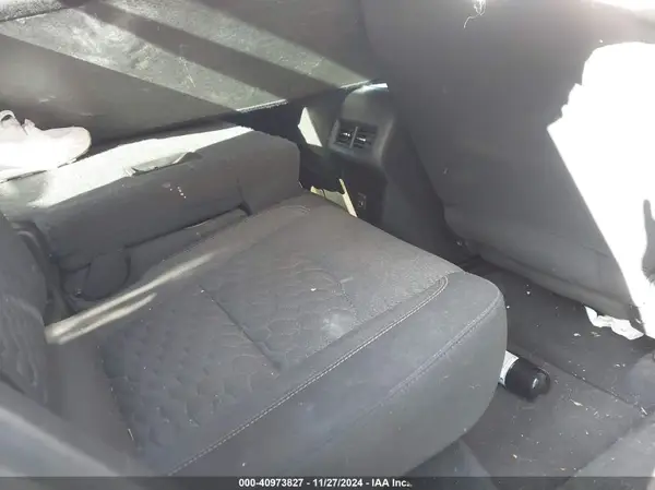 2GNAXUEV0M6104536 2021 CHEVROLET EQUINOX - Image 8