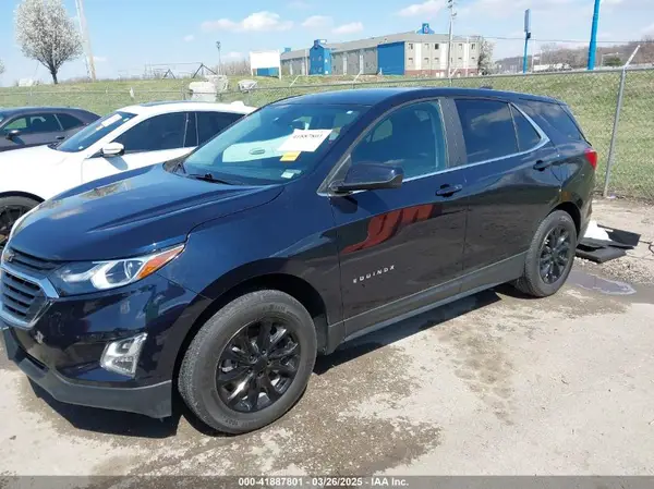 2GNAXUEV0M6113902 2021 CHEVROLET EQUINOX - Image 2