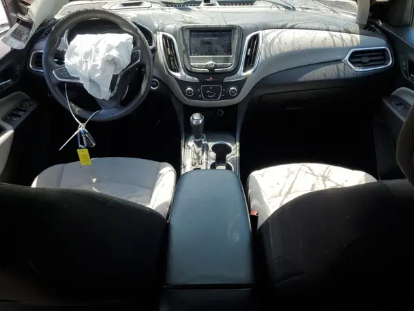 2GNAXUEV0M6131168 2021 CHEVROLET EQUINOX - Image 8
