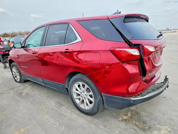 2GNAXUEV0M6135723 2021 CHEVROLET EQUINOX - Image 2