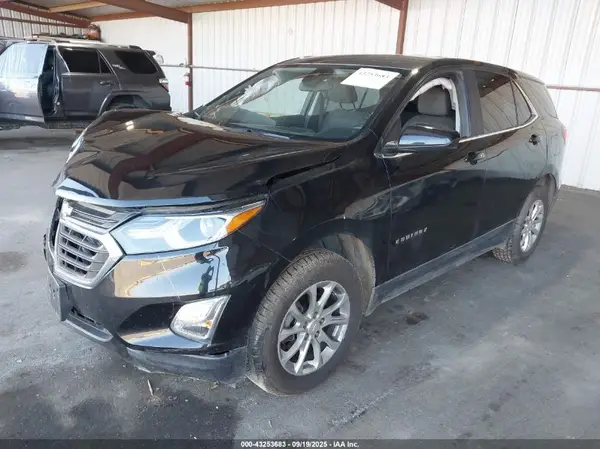 2GNAXUEV0M6136628 2021 CHEVROLET EQUINOX - Image 2