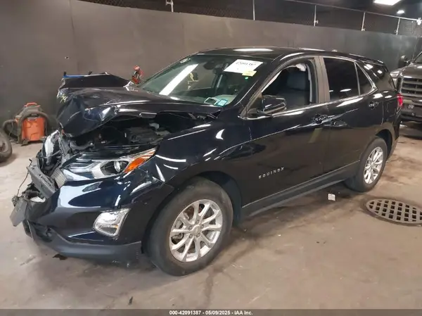 2GNAXUEV0M6145104 2021 CHEVROLET EQUINOX - Image 2