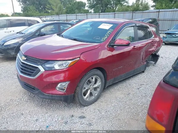 2GNAXUEV0M6154000 2021 CHEVROLET EQUINOX - Image 2