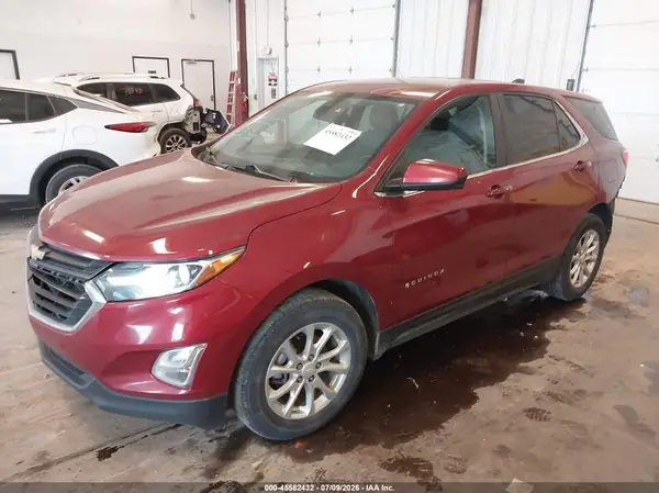 2GNAXUEV0M6165112 2021 CHEVROLET EQUINOX - Image 2