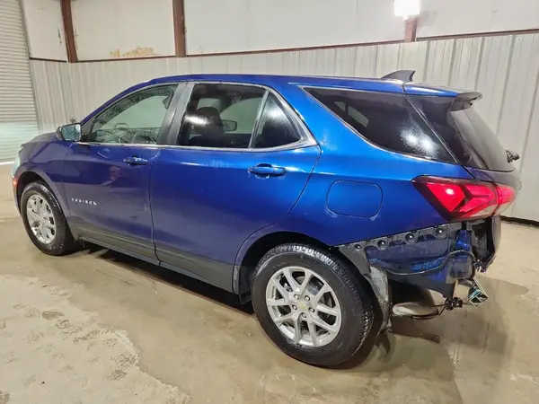 2GNAXUEV0N6131379 2022 CHEVROLET EQUINOX - Image 2