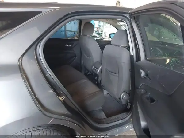 2GNAXUEV1K6102307 2019 CHEVROLET EQUINOX - Image 8