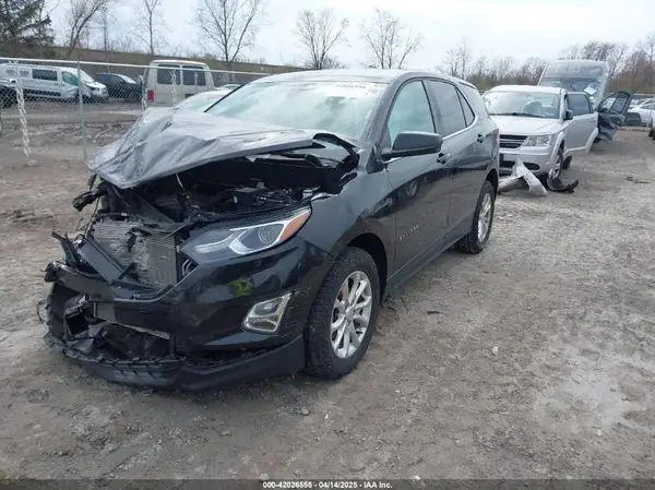 2GNAXUEV1K6111962 2019 CHEVROLET EQUINOX - Image 2