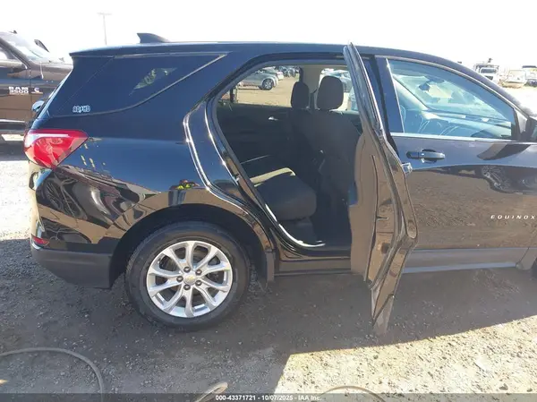 2GNAXUEV1K6159705 2019 CHEVROLET EQUINOX - Image 8