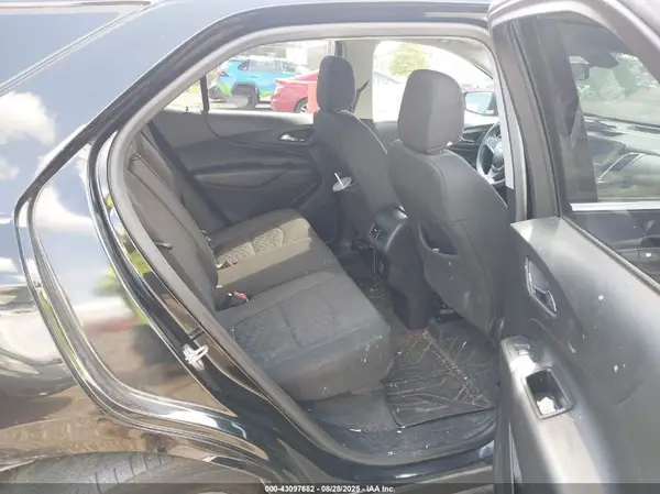 2GNAXUEV1K6165861 2019 CHEVROLET EQUINOX - Image 8