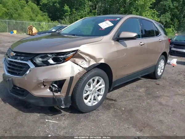 2GNAXUEV1K6237013 2019 CHEVROLET EQUINOX - Image 2