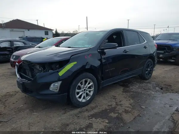 2GNAXUEV1K6243202 2019 CHEVROLET EQUINOX - Image 2