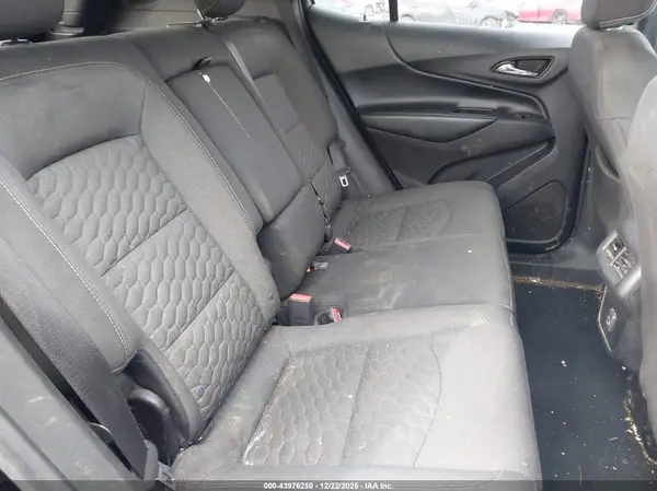 2GNAXUEV1K6243202 2019 CHEVROLET EQUINOX - Image 8