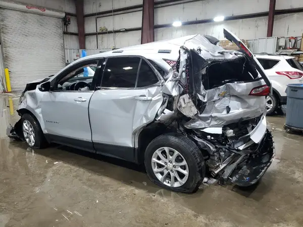 2GNAXUEV1K6301759 2019 CHEVROLET EQUINOX - Image 2