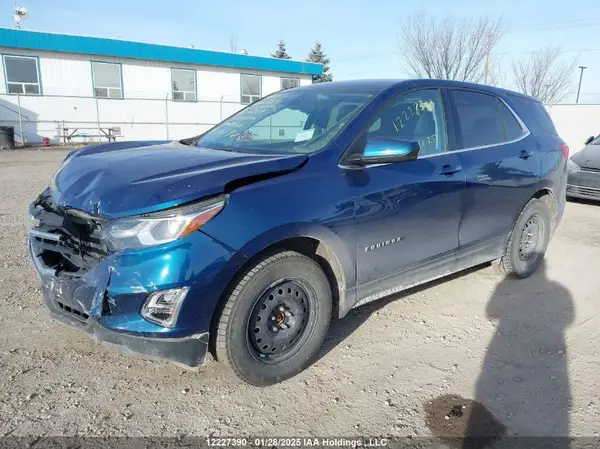 2GNAXUEV1L6200867 2020 CHEVROLET EQUINOX - Image 2