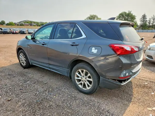2GNAXUEV1L6224571 2020 CHEVROLET EQUINOX - Image 2