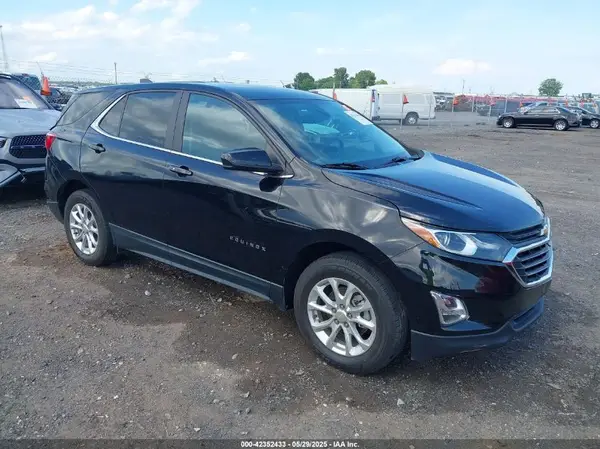 2GNAXUEV1M6101502 2021 CHEVROLET EQUINOX - Image 1