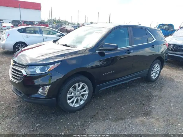 2GNAXUEV1M6101502 2021 CHEVROLET EQUINOX - Image 2