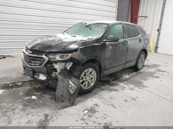 2GNAXUEV1M6136055 2021 CHEVROLET EQUINOX - Image 2