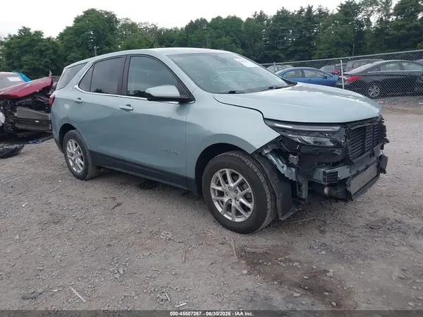 2GNAXUEV1N6107981 2022 CHEVROLET EQUINOX - Image 1