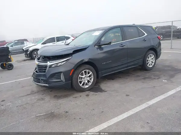 2GNAXUEV1N6113960 2022 CHEVROLET EQUINOX - Image 2