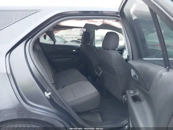 2GNAXUEV1N6113960 2022 CHEVROLET EQUINOX - Image 8