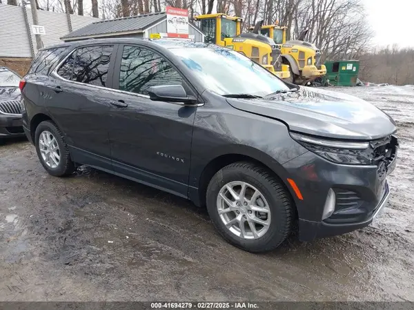 2GNAXUEV1N6123498 2022 CHEVROLET EQUINOX - Image 1
