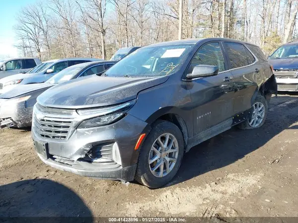 2GNAXUEV1N6134744 2022 CHEVROLET EQUINOX - Image 2