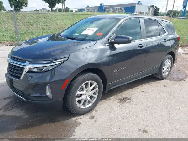 2GNAXUEV1N6144321 2022 CHEVROLET EQUINOX - Image 2