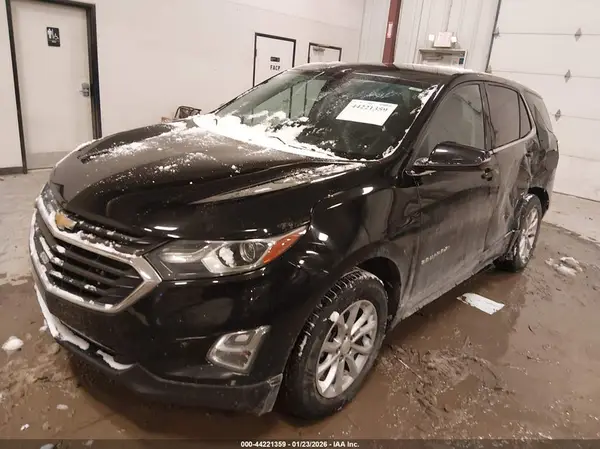 2GNAXUEV2K6155145 2019 CHEVROLET EQUINOX - Image 2