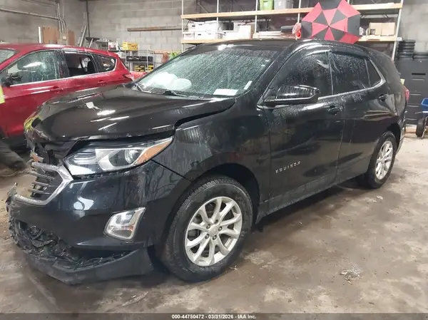 2GNAXUEV2K6171457 2019 CHEVROLET EQUINOX - Image 2