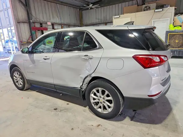 2GNAXUEV2K6178859 2019 CHEVROLET EQUINOX - Image 2