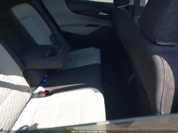 2GNAXUEV2K6179641 2019 CHEVROLET EQUINOX - Image 8